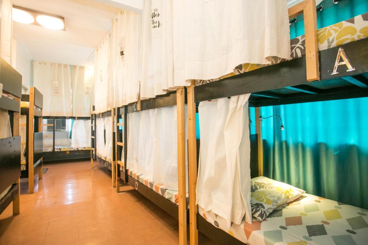 Naps & Maps Hostel Cebu Exterior photo