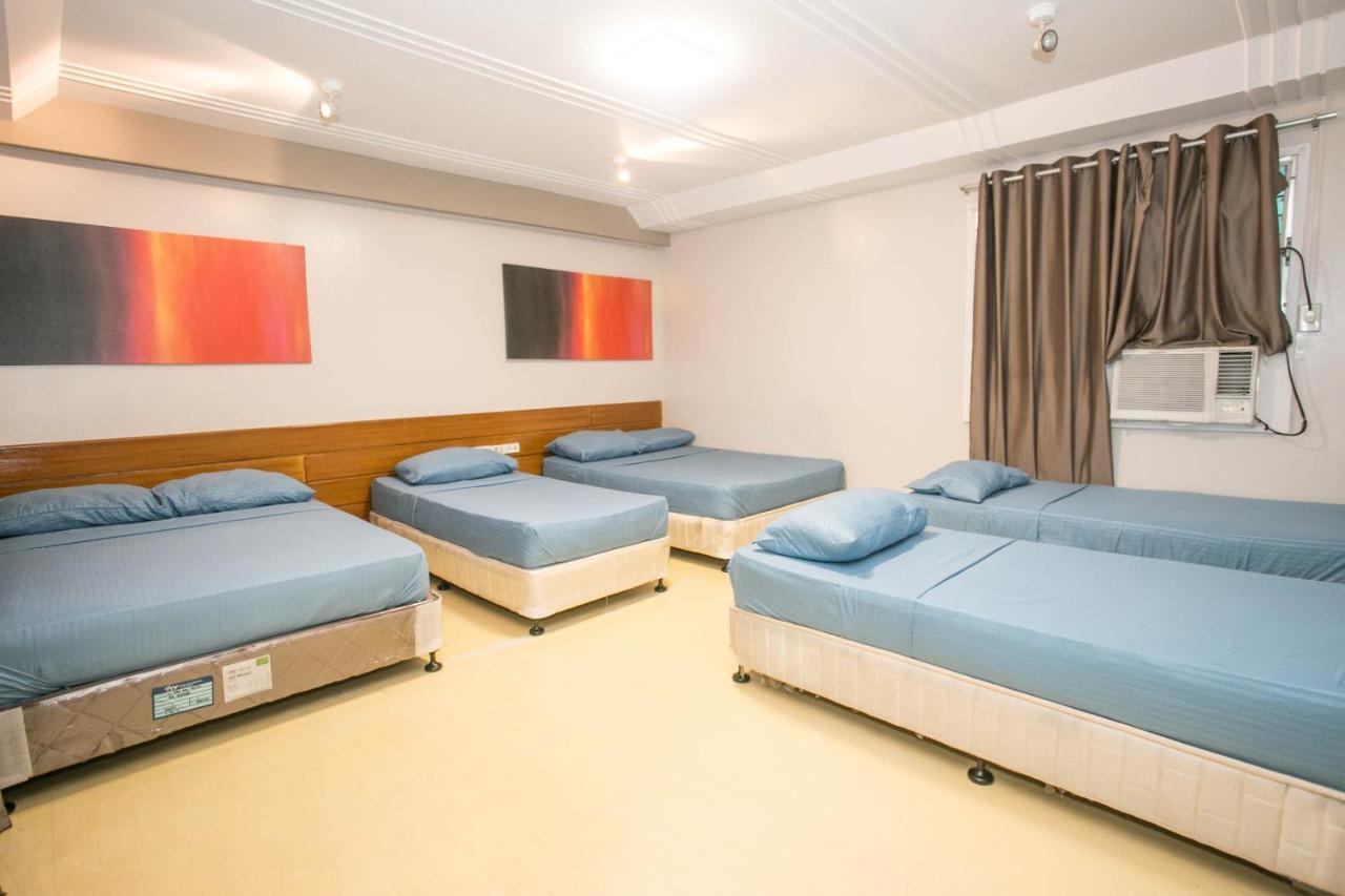 Naps & Maps Hostel Cebu Exterior photo