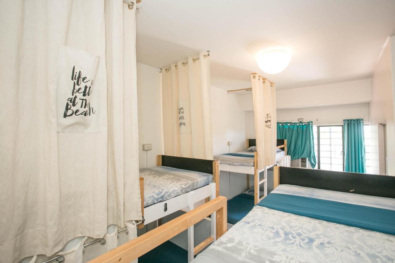 Naps & Maps Hostel Cebu Exterior photo
